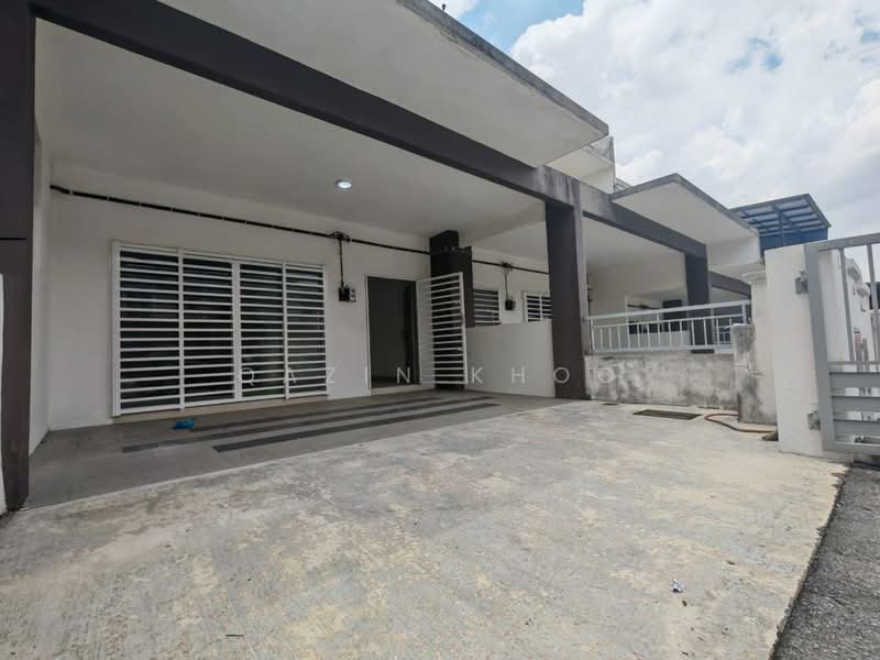 Rumah Teres 2-Tingkat untuk Dijual di Taman Meru (Ipoh) - Qazin Khoo - Exterior - PropertyGuru.com.my
