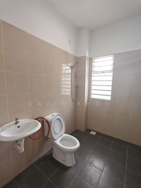 Rumah Teres 2-Tingkat untuk Dijual di Taman Meru (Ipoh) - Qazin Khoo - Bathroom - PropertyGuru.com.my