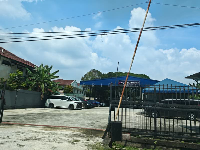 Warehouse for Rent in Taman Ampang Utama (Ampang) - Sherrie MC - Exterior - PropertyGuru.com.my