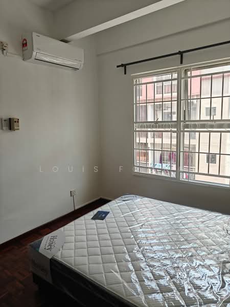 Pangsapuri untuk Disewa di Vista Magna - Louis Foong - Bedroom - PropertyGuru.com.my