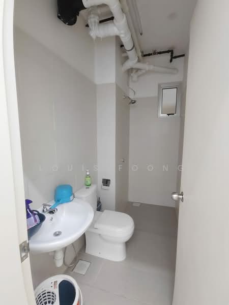 Pangsapuri untuk Disewa di Residensi Seri Wahyu - Louis Foong - Bathroom - PropertyGuru.com.my