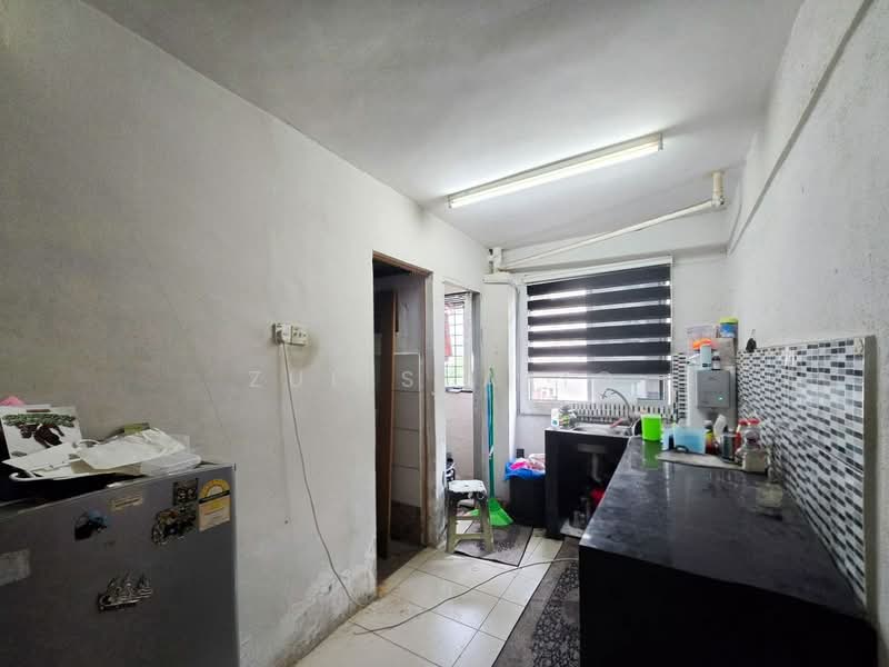 Flat for Sale at Pangsapuri 610 - Zul Syafiq - Kitchen - PropertyGuru.com.my