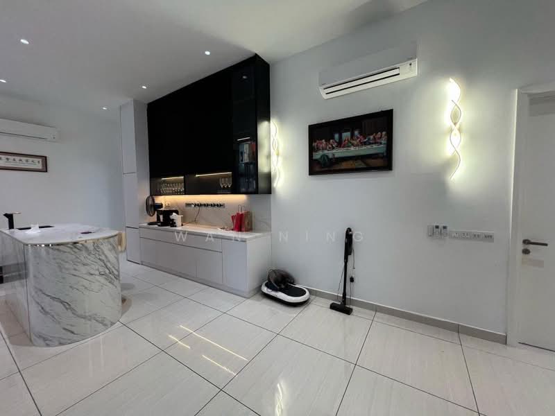 Bungalow House untuk Dijual di Setia Tropika (Johor Bahru) - Wan Ning - Kitchen - PropertyGuru.com.my
