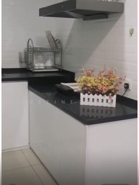 Kondominium untuk Disewa di Upper East @ Tiger Lane - Justine Chin - Kitchen - PropertyGuru.com.my