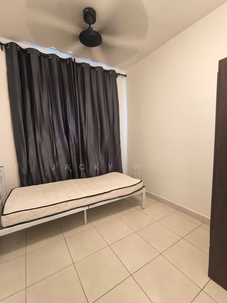 Pangsapuri untuk Disewa di Residensi Riamas - Jacky Wan - Bedroom - PropertyGuru.com.my