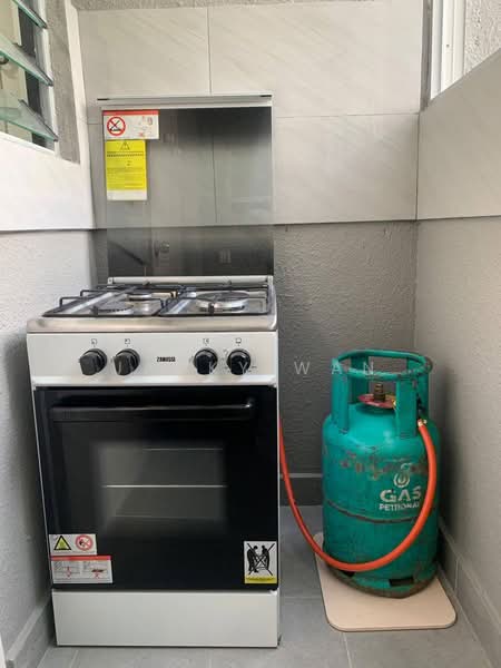 Pangsapuri untuk Disewa di Residensi Riamas - Jacky Wan - Kitchen - PropertyGuru.com.my