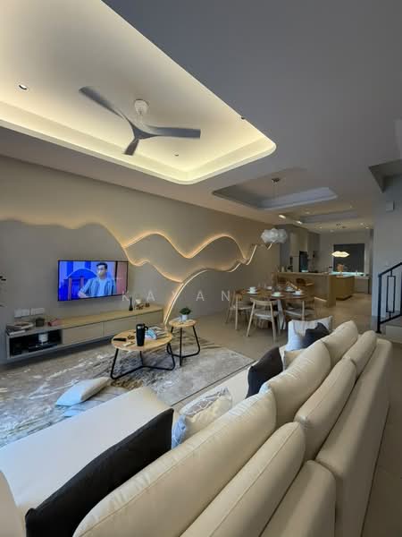 2-storey Terraced House for Sale in Klebang Ria (Chemor) - Kayan . - Living Room - PropertyGuru.com.my