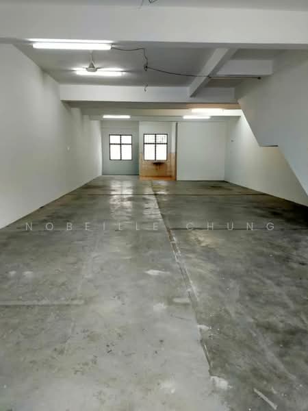 Shop for Rent in Putra Point Commercial Centre (Subang Jaya) - Nobeille Chung - Interior - PropertyGuru.com.my