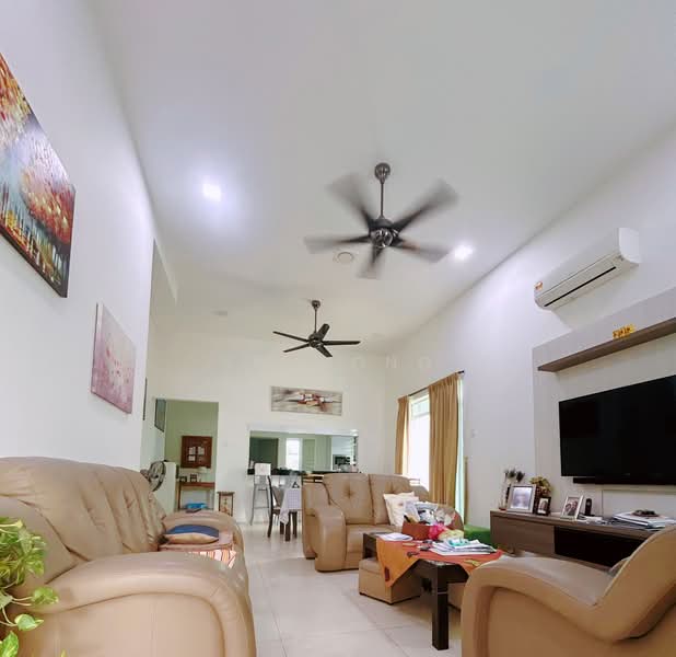 Semi-Detached House for Sale in Taman Tasek (Ipoh) - SW Wong - Living Room - PropertyGuru.com.my