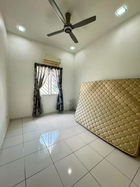 2-storey Terraced House for Sale in Austin (Johor Bahru) - Ethan Gan - Bedroom - PropertyGuru.com.my