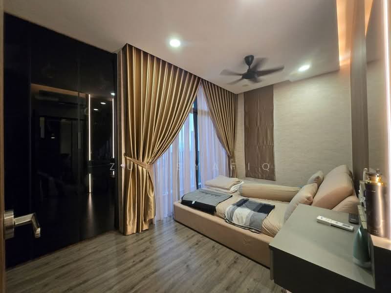 Kediaman Servis untuk Dijual di Henna Residence @ The Quartz WM - Zul Syafiq - Bedroom - PropertyGuru.com.my