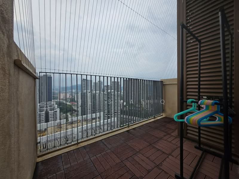 Kediaman Servis untuk Dijual di Henna Residence @ The Quartz WM - Zul Syafiq - Balcony - PropertyGuru.com.my