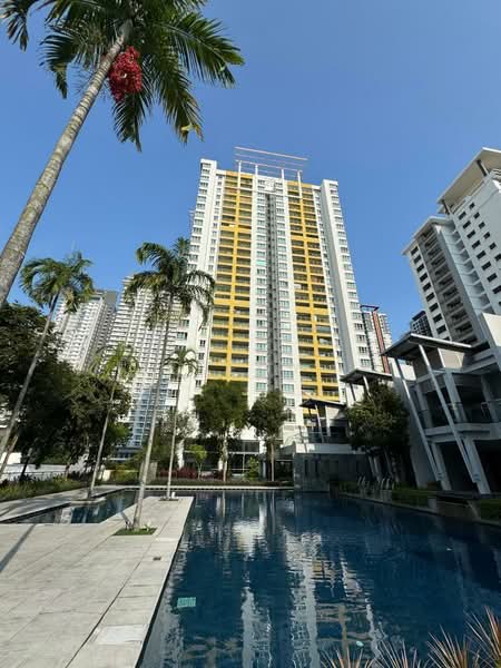 Kediaman Servis untuk Dijual di Kiara Designer Suites - Jeremy . - Exterior - PropertyGuru.com.my