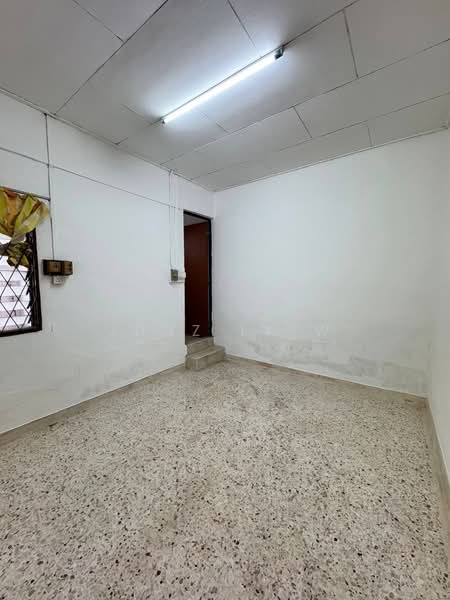 Rumah Teres 1-Tingkat untuk Dijual di Taman Ungku Tun Aminah (Skudai) - Junz Liew - PropertyGuru.com.my