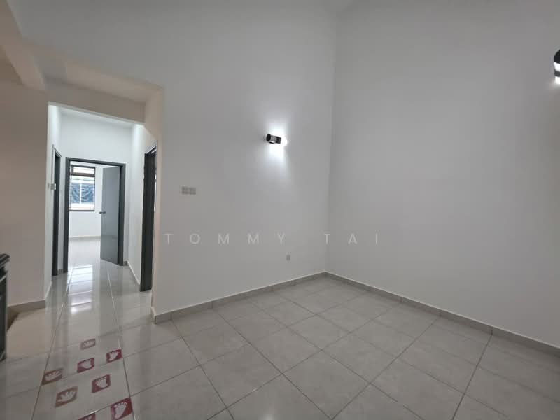 2-storey Terraced House for Sale in Bandar Dato Onn (Tebrau) - Tommy Tai - Interior - PropertyGuru.com.my