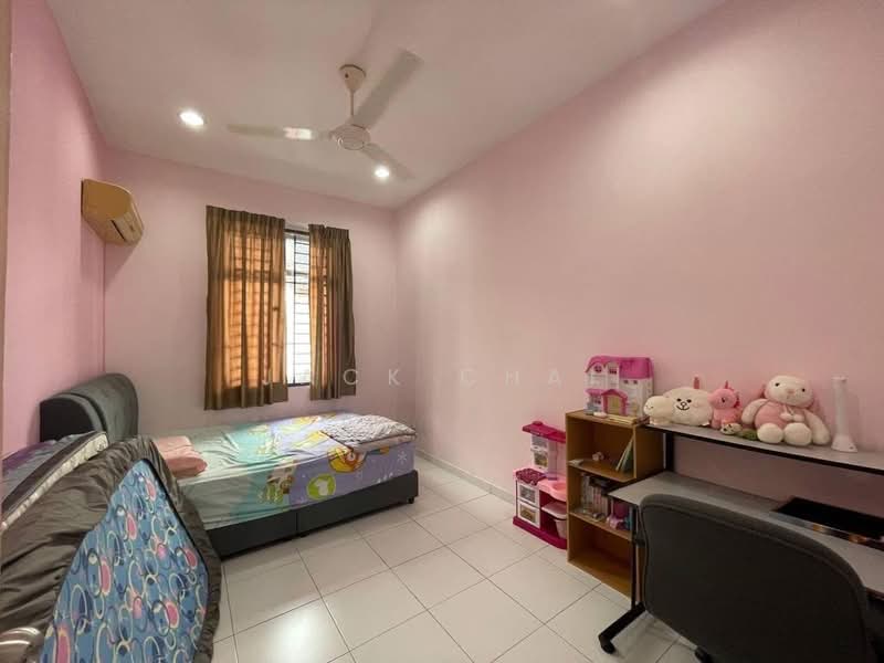 Rumah Teres 2-Tingkat untuk Dijual di Taman Setia Indah (Tebrau) - Jack Chai - Bedroom - PropertyGuru.com.my