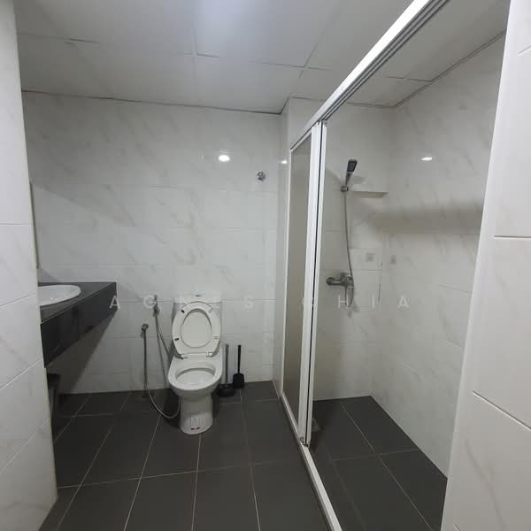 Condominium for Rent at Vista Damai - Agnes Chia - Bathroom - PropertyGuru.com.my