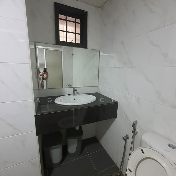 Condominium for Rent at Vista Damai - Agnes Chia - Bathroom - PropertyGuru.com.my