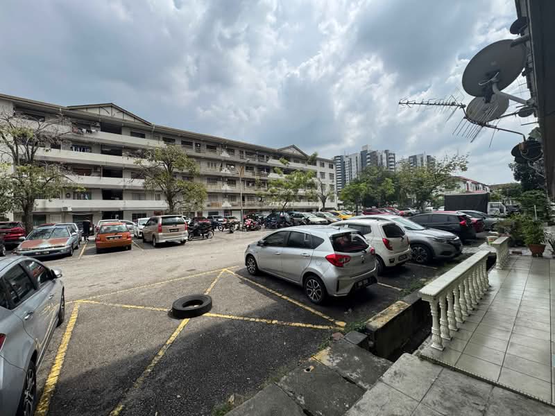 Apartment for Sale at Subang Perdana Goodyear Court 2 - Paul Lee - Exterior - PropertyGuru.com.my