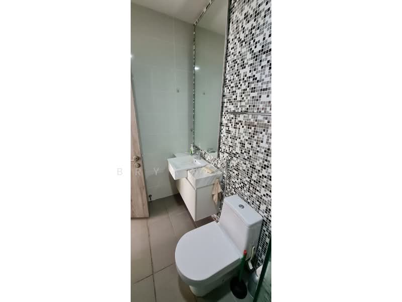 Service Residence for Sale at M Suites - Bryan Cho - Bathroom - PropertyGuru.com.my