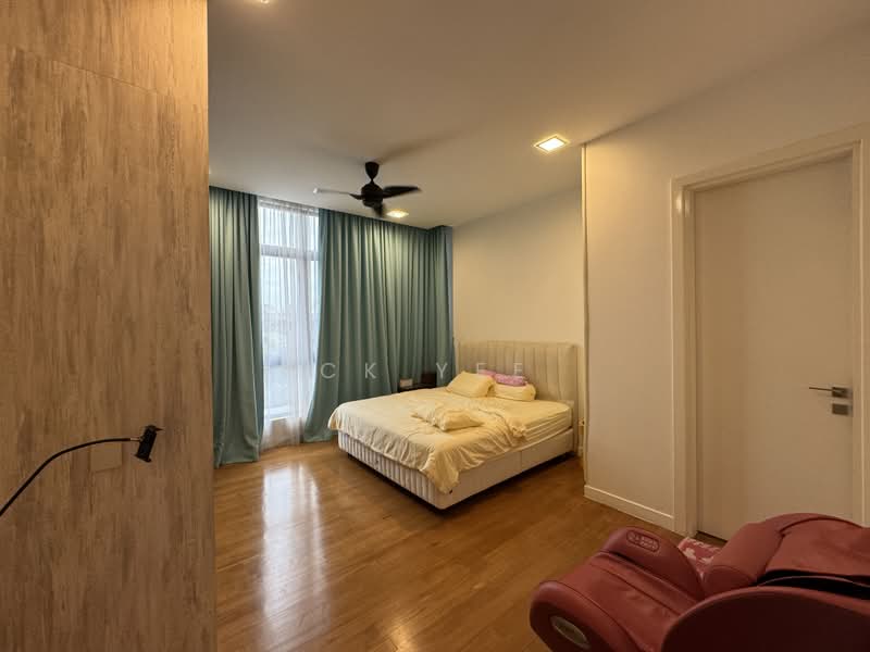 3-storey Terraced House for Sale in Serdang (Seri Kembangan) - CK Yee - PropertyGuru.com.my