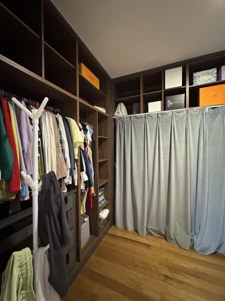 3-storey Terraced House for Sale in Serdang (Seri Kembangan) - CK Yee - PropertyGuru.com.my
