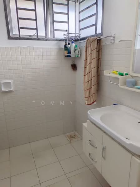 2-storey Terraced House for Sale in Taman Setia Indah (Tebrau) - Tommy Tai - Bathroom - PropertyGuru.com.my