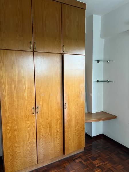 Pangsapuri untuk Dijual di Pangsapuri Persiaran Tanjung - Edward Gan - Interior - PropertyGuru.com.my