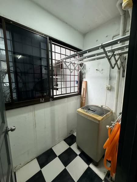 Condominium for Rent at Seri Mas Condominium - Mr Zack - Interior - PropertyGuru.com.my
