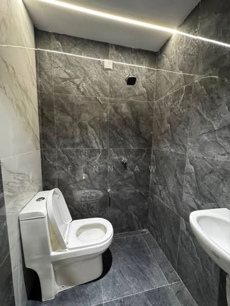 Rumah Teres 2-Tingkat untuk Dijual di Taman Pelangi (Johor Bahru) - Finn Aw - PropertyGuru.com.my