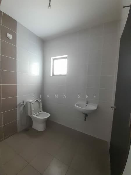 Rumah Teres 2-Tingkat untuk Dijual di Bandar Bukit Raja (Klang) - Diana See - Bathroom - PropertyGuru.com.my