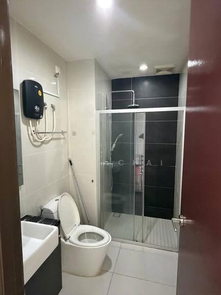 Kondominium untuk Disewa di Amberside @ Country Garden Danga Bay - Jack Chai - Bathroom - PropertyGuru.com.my