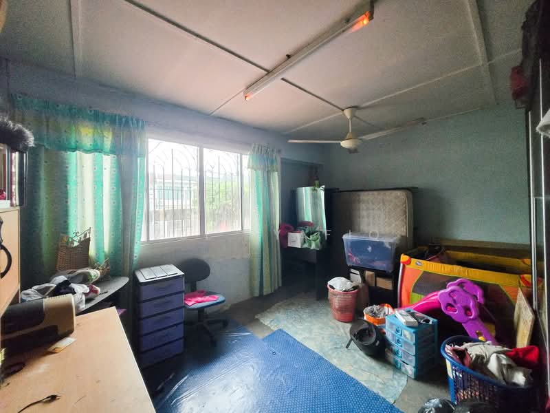 Rumah Teres 2-Tingkat untuk Dijual di Taman Putra (Ampang) - Zul Syafiq - Bedroom - PropertyGuru.com.my