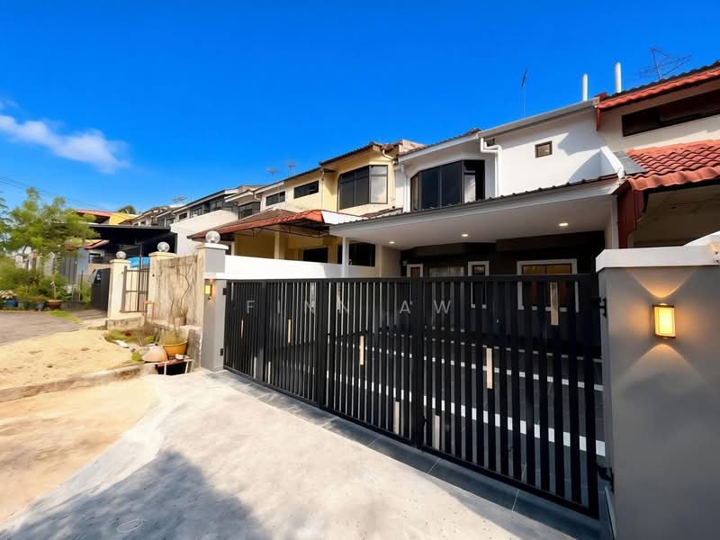 2-storey Terraced House for Sale in Taman Anggerik (Tampoi) - Finn Aw - PropertyGuru.com.my