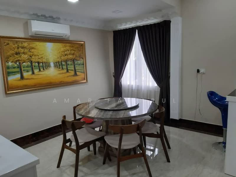 Bungalow House for Sale in Taman 1080 Residence (Kajang) - Amar Fakhrul - Dining Room - PropertyGuru.com.my