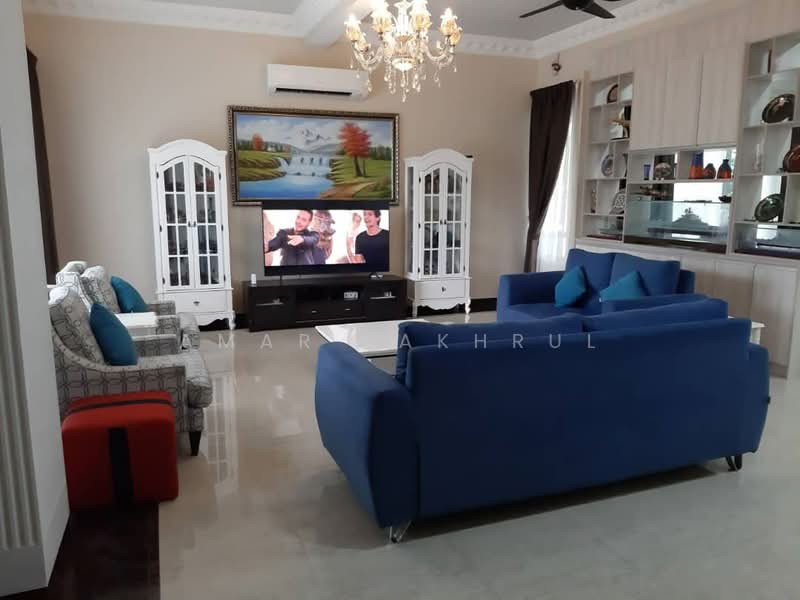 Bungalow House for Sale in Taman 1080 Residence (Kajang) - Amar Fakhrul - Living Room - PropertyGuru.com.my