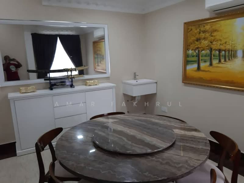 Bungalow House for Sale in Taman 1080 Residence (Kajang) - Amar Fakhrul - Dining Room - PropertyGuru.com.my