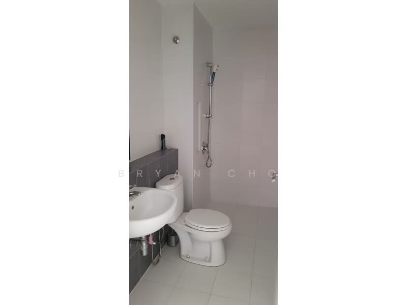 Kondominium untuk Dijual di Kiara 1888 - Bryan Cho - Bathroom - PropertyGuru.com.my
