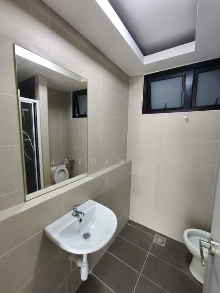 Service Residence for Sale at Glomac Centro Service Apartment - Jayden Ho - Bathroom - PropertyGuru.com.my