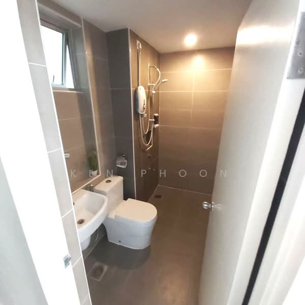 Kediaman Servis untuk Disewa di D'Putra Suites - Ken Phoon - PropertyGuru.com.my