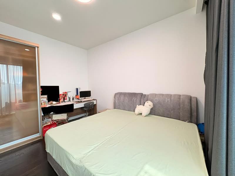 Kondominium untuk Dijual di One Central Park - Denson Yeoh - Bedroom - PropertyGuru.com.my
