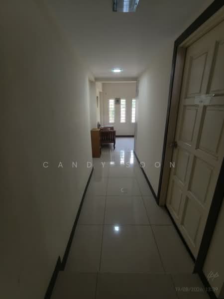 Rumah Teres 2-Tingkat untuk Dijual di Batu Caves (Kuala Lumpur) - Candy Soon - Corridor - PropertyGuru.com.my