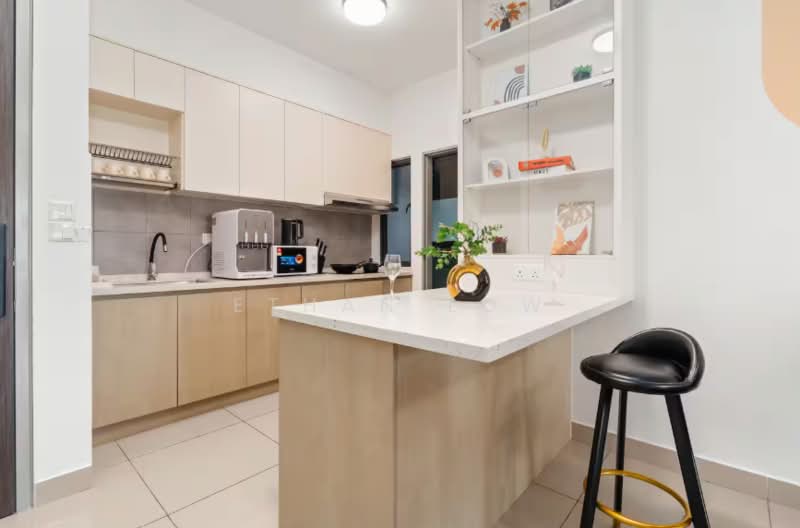 Kediaman Servis untuk Dijual di Arena Residences 2 - Ethan Low - Kitchen - PropertyGuru.com.my