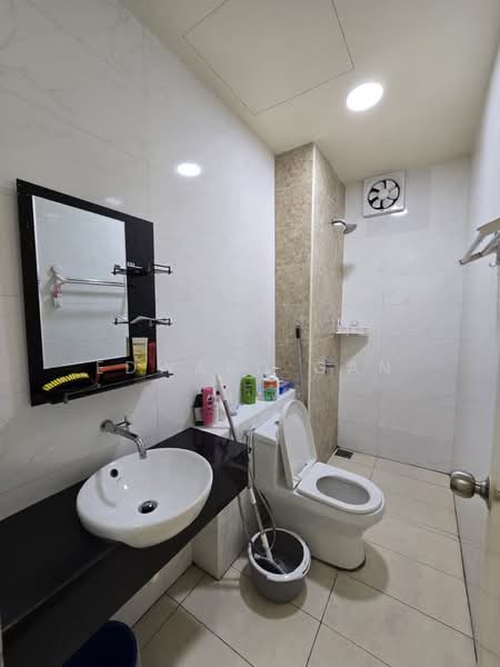 Kediaman Servis untuk Dijual di D'Summit Residences - Edward Gan - PropertyGuru.com.my