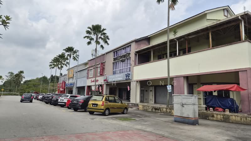 Shop for Sale in Bukit Jelutong (Shah Alam) - Smith Wong - Exterior - PropertyGuru.com.my