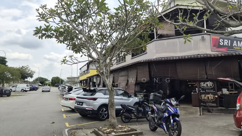 Shop for Sale in Bukit Jelutong (Shah Alam) - Smith Wong - Exterior - PropertyGuru.com.my