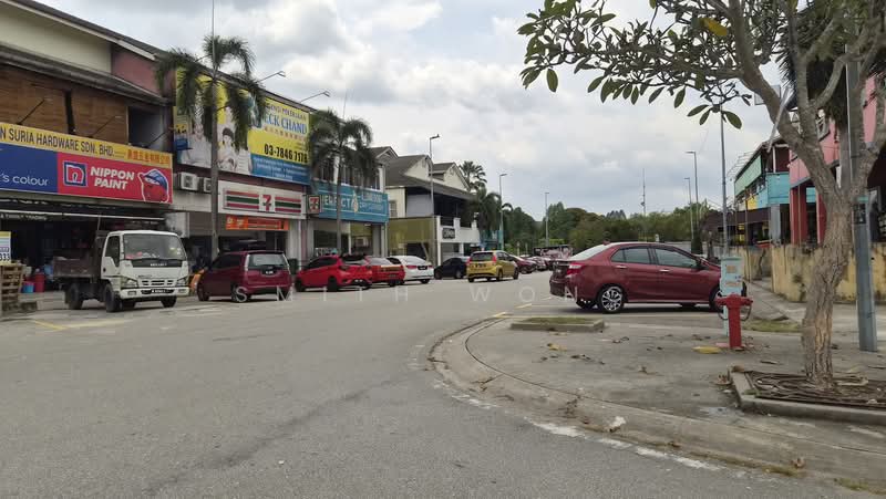 Shop for Sale in Bukit Jelutong (Shah Alam) - Smith Wong - Exterior - PropertyGuru.com.my