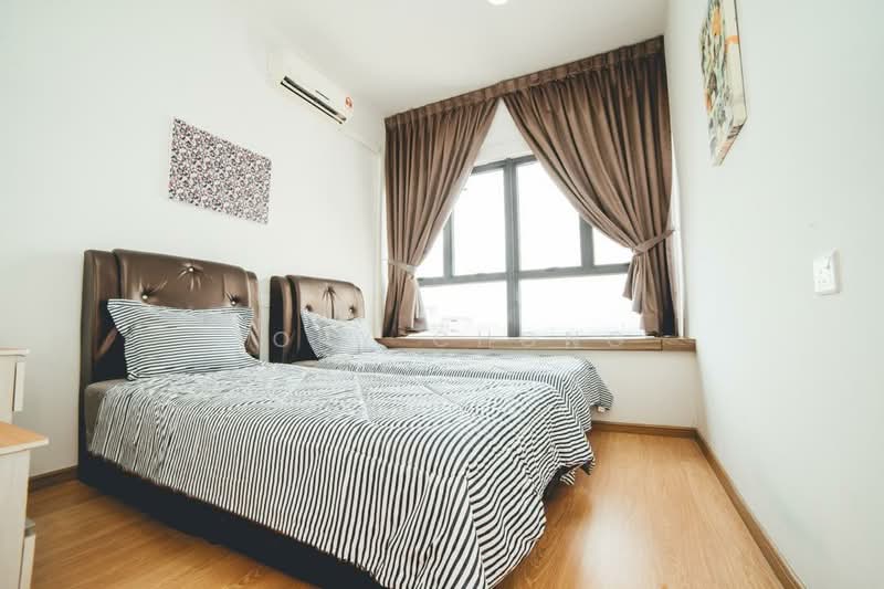 Condominium for Rent at Kings Bay @ Country Garden Danga Bay - Tony Chong - Bedroom - PropertyGuru.com.my