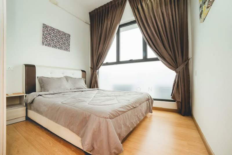 Condominium for Rent at Kings Bay @ Country Garden Danga Bay - Tony Chong - Bedroom - PropertyGuru.com.my