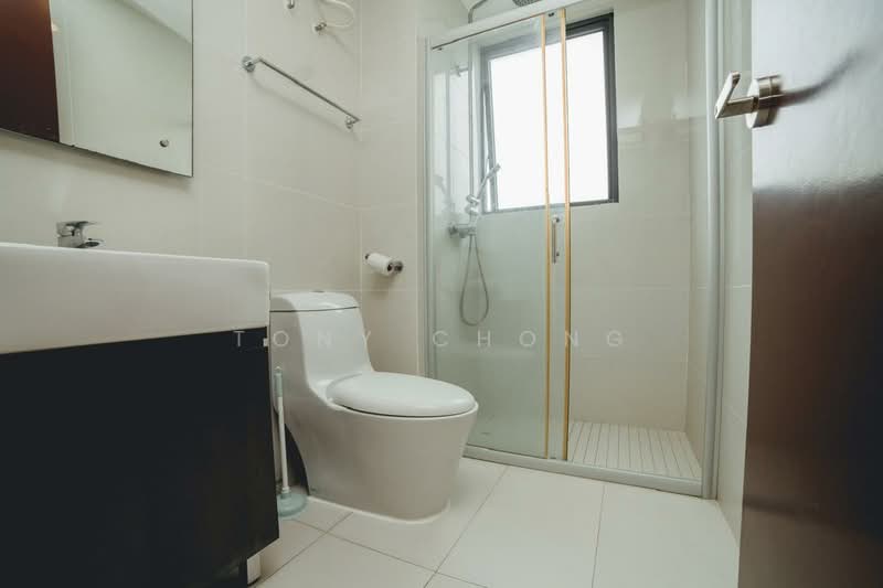 Condominium for Rent at Kings Bay @ Country Garden Danga Bay - Tony Chong - Bathroom - PropertyGuru.com.my